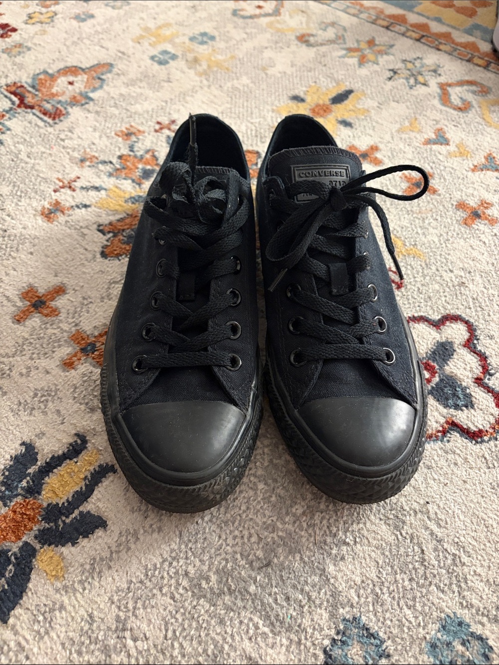 Converse Men's Black Low-Top Canvas Sneakers